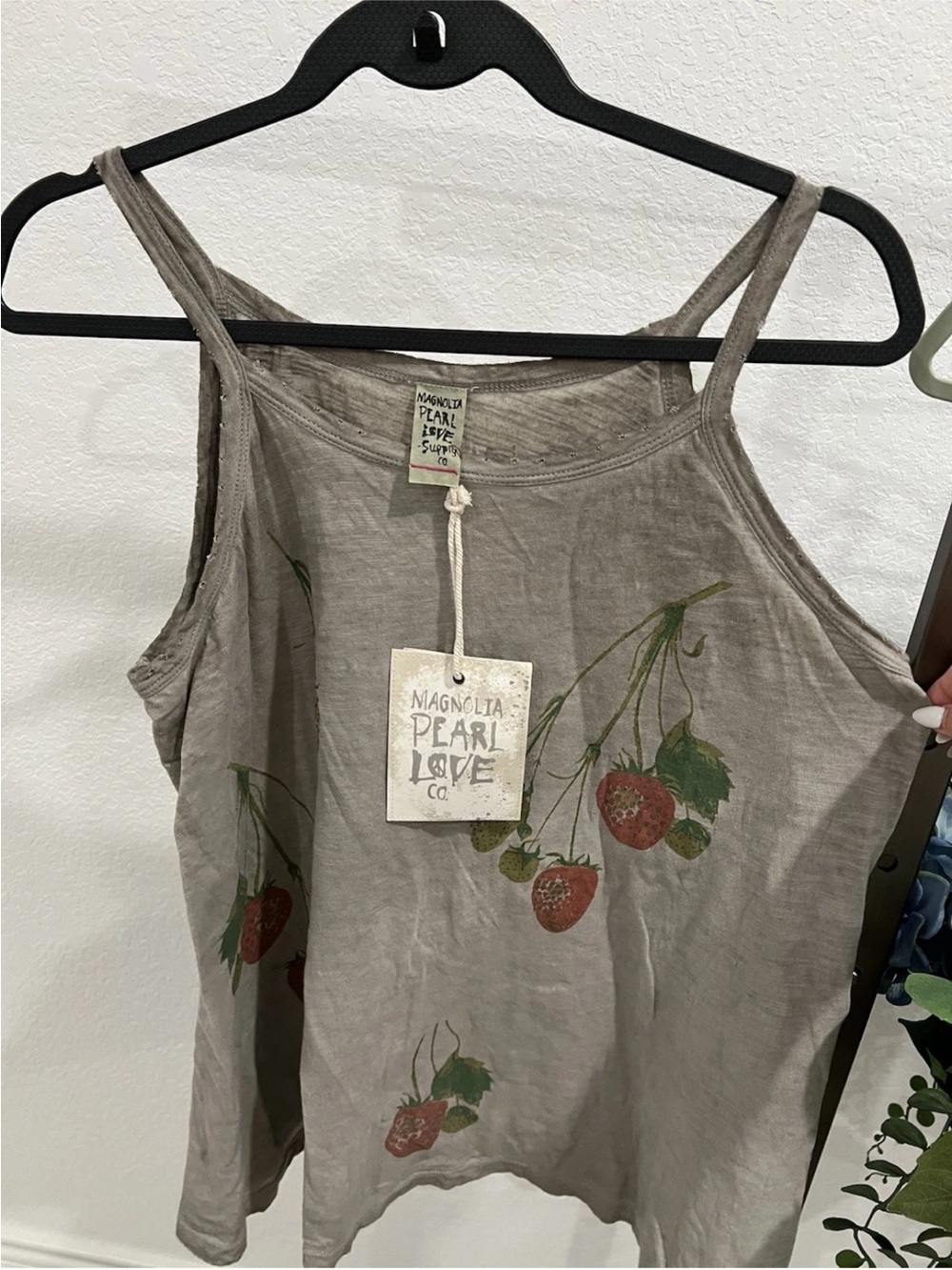 Magnolia Pearl Taupe Floral-Accented Tank